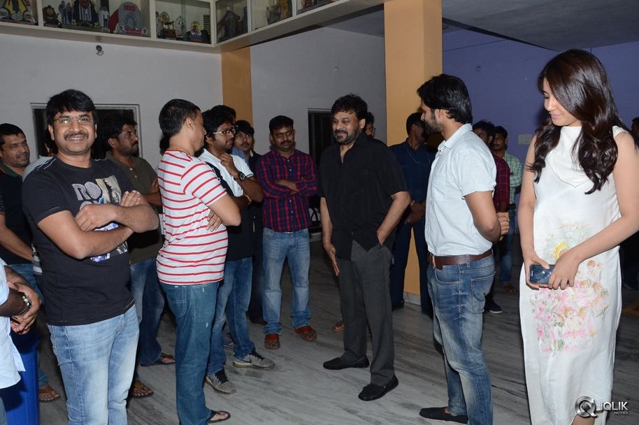 Megastar-Chiranjeevi-Watched-Supreme